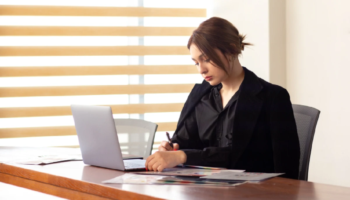 Freelance Business Setup: The Legal and Structural Basics